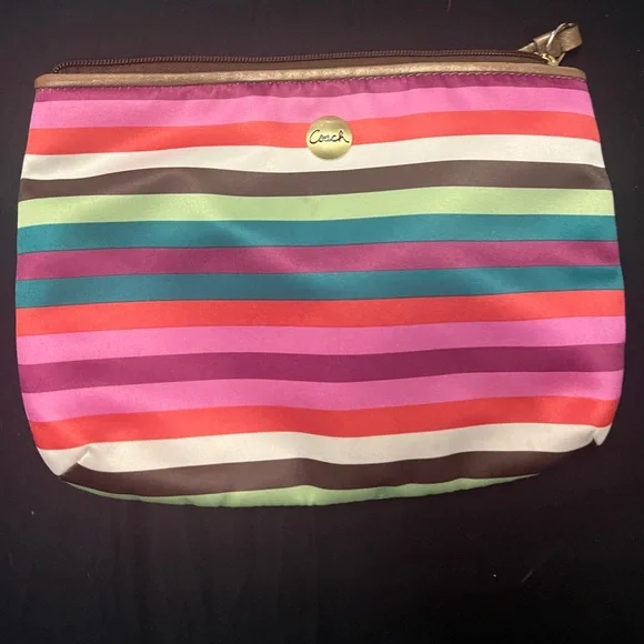 Coach makeup bag pink hotsell